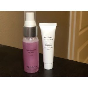ARCONA travel size: berry gommage & toner